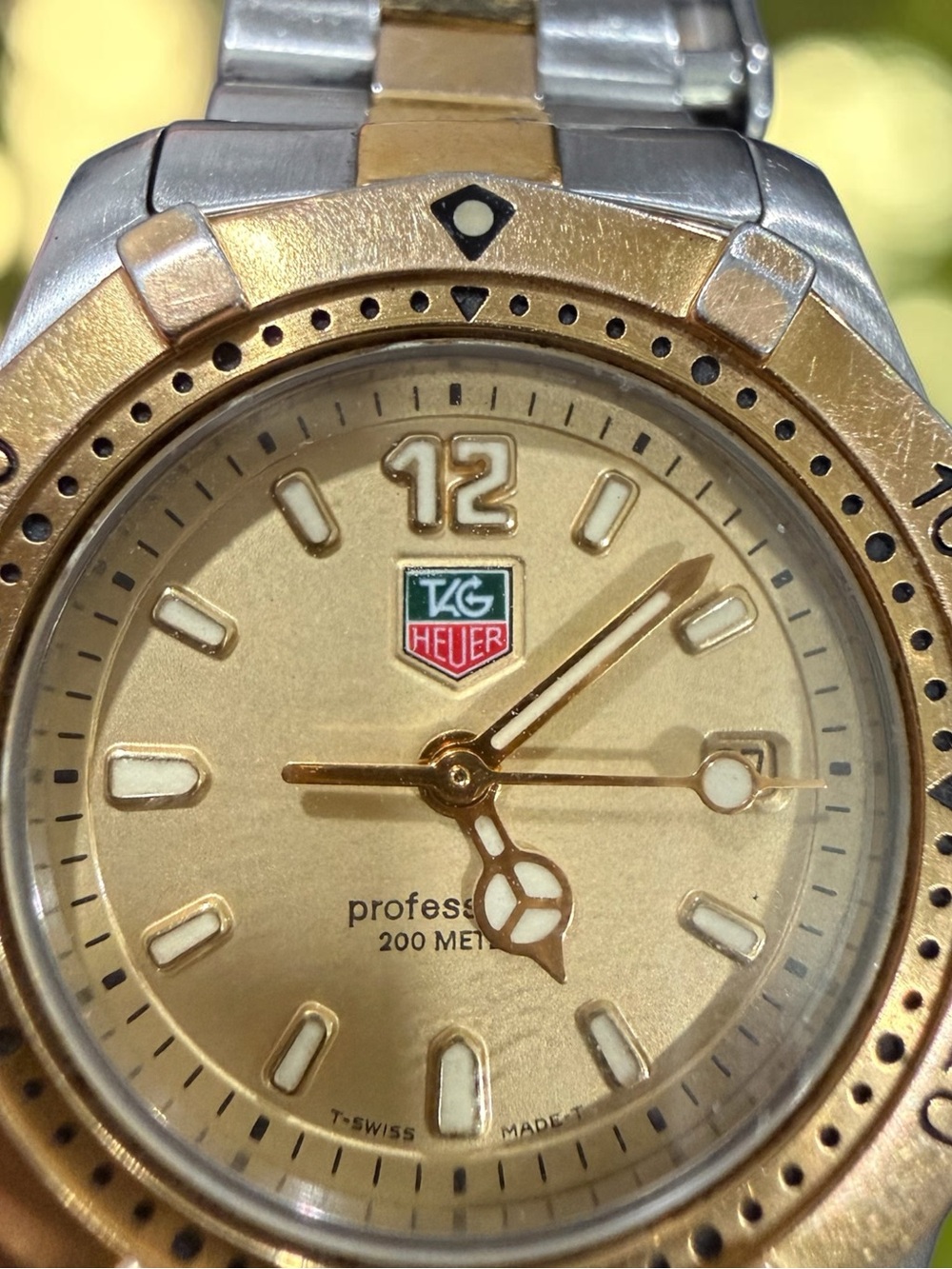 TAG Heuer WK1321 Professional 200M Two-Tone Swiss Ladies Quartz Watch Date